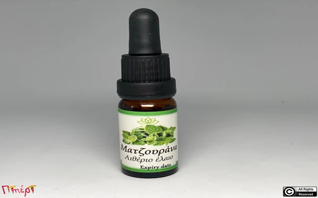 Ματζουράνα αιθέριο έλαιο ,  σάψυχο , ορίγανο το αμάραντο , Marjoram essential oil , ( Origanum majorana ). 1