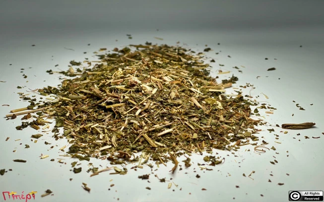 Πασιφλώρα , πασιφλόρα , ρολογιά , Λουλούδι του πάθους ,πανάνθη η σαρκόχρους , maypop, purple passionflower, wild apricot, ( passiflora incarnate ). 1