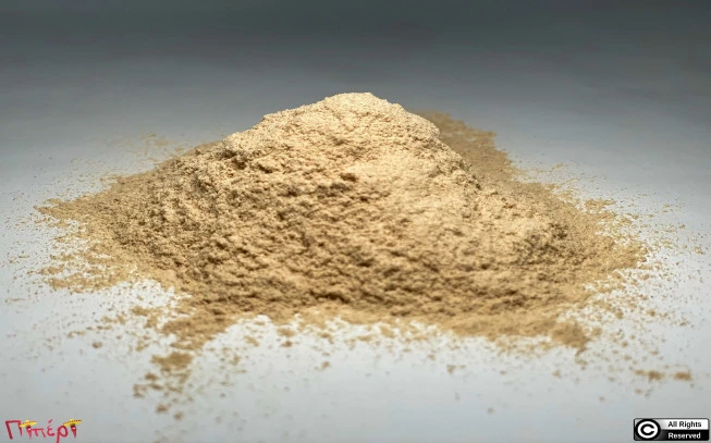 Τζίνσενγκ σκόνη , ( panax ginseng ). 1