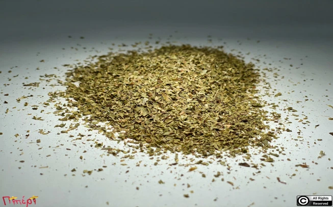 Oregano wild grated oregano, wild oregano, riano, oregano, Oregano, (origanum vulgare). 1