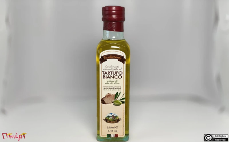 Extra Virgin olive oil from White truffle, (Tuber magnatum). 1