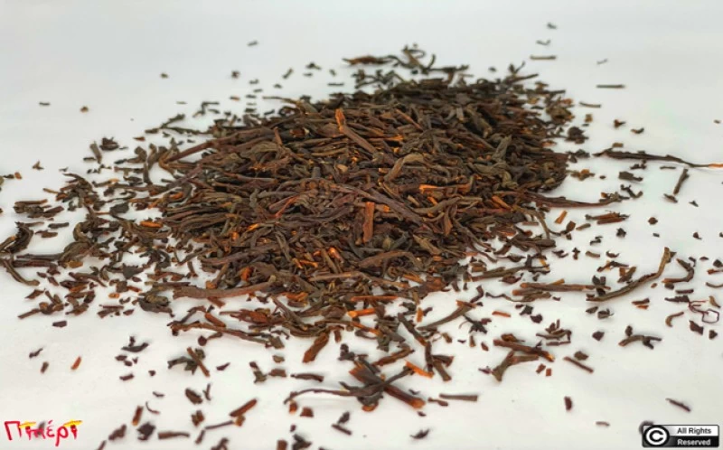 Τσάϊ μαύρο καπνιστό lapsang souchong, (Camellia sinensis). 1